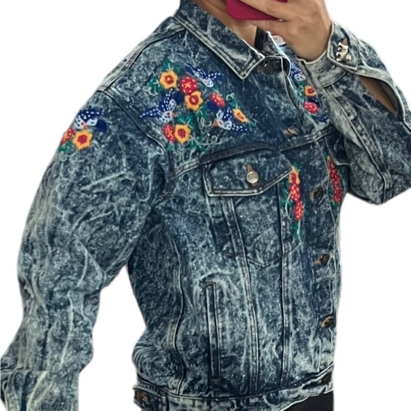 Las Manos Women’s Bohemian style hand embroidered Denim Jean Jacket Size Large - Picture 2 of 15